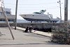 Это на одной из пристаней Наханта. · Народ так проводит выходные.