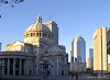 Слева - Церковь Христа Учёного, построена в 1896 году. · Звучит глупо, но подробностей не знаю.